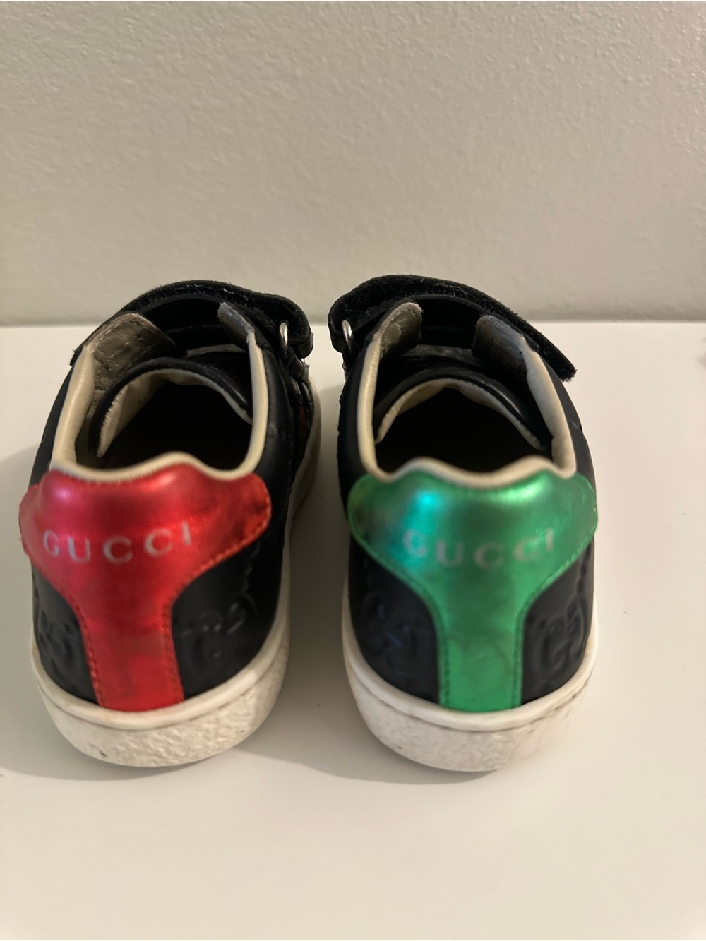 Gucci Kids Black Leather Sneakers with Metallic Red & Green Heel Tabs
